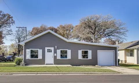 211 White Ave, Joliet, IL 60433