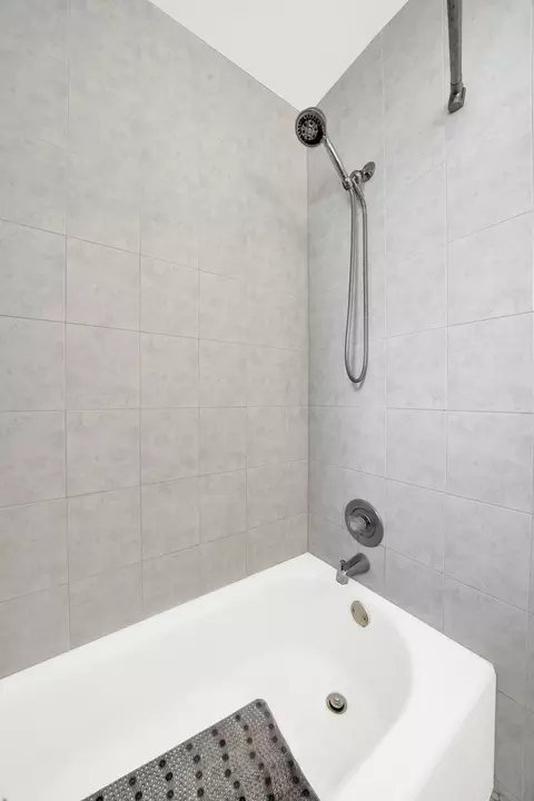 Bath - 8912 Windsor Ln, Bridgeview, IL 60455 photo 2 of 2