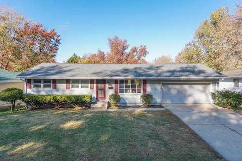 1222 Jersey Ave, Normal, IL 61761