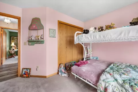 Bedroom - 17-130 Edgewater Dr, Lanark, IL 61046 photo 2 of 6