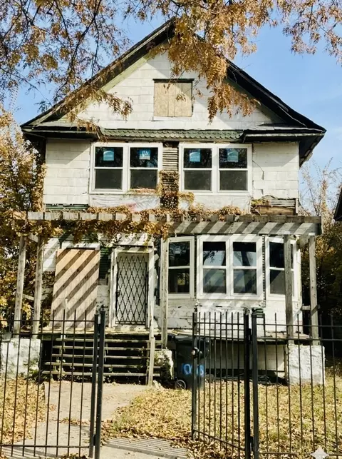 807 N Lorel Ave, Chicago, IL 60651