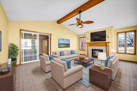 Living - 104 E Douglas St, Carlock, IL 61725 photo 1 of 8