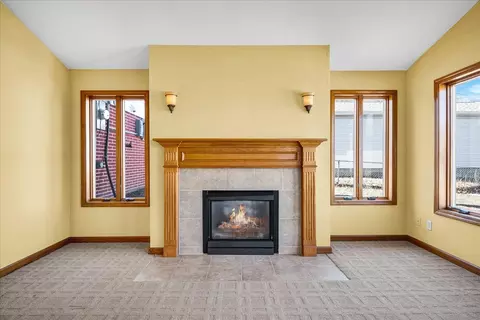 Living - 104 E Douglas St, Carlock, IL 61725 photo 7 of 8