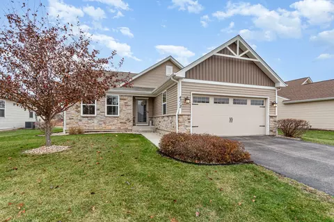 4312 E Millbrook Cir, Yorkville, IL 60560