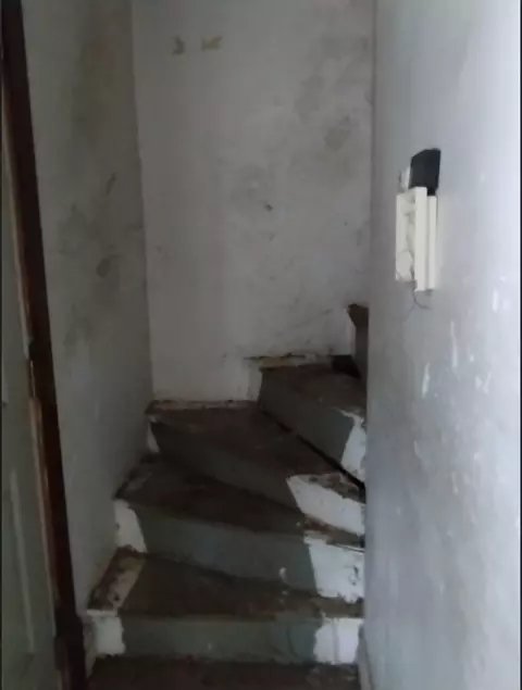 Entry Way - 500 W 103rd Pl, Chicago, IL 60628 photo 3 of 3