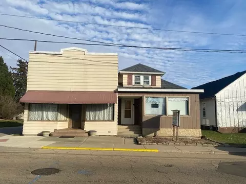 1547 12 Pulaski St, Peru, IL 61354