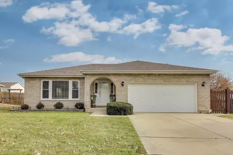 635 Huron Dr, Romeoville, IL 60446