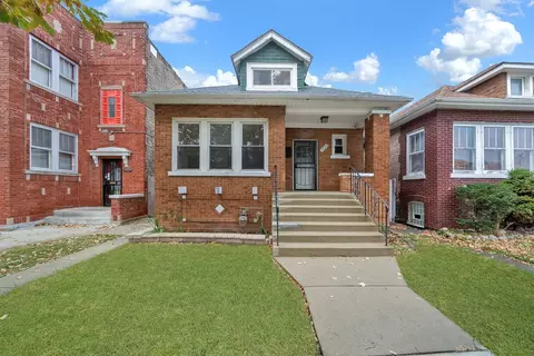 6620 S Richmond St, Chicago, IL 60629