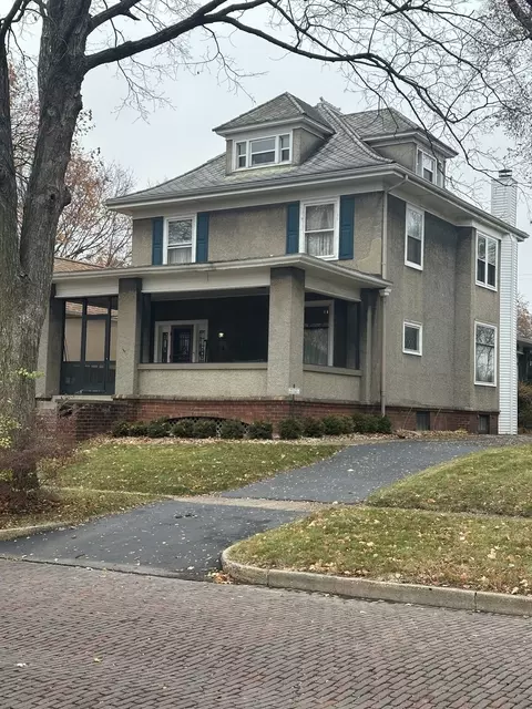 206 W Erie St, Spring Valley, IL 61362
