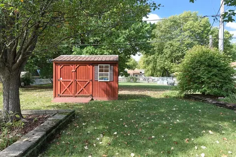 Exterior - 3675 Dixon Dr, Morris, IL 60450 photo 4 of 7