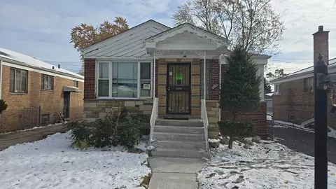 12811 S Elizabeth St, Calumet Park, IL 60827