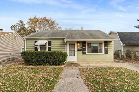257 Vermont Ave, Aurora, IL 60505