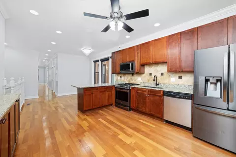 Kitchen - 1363 E 64th St #1, Chicago, IL 60637 photo 2 of 2