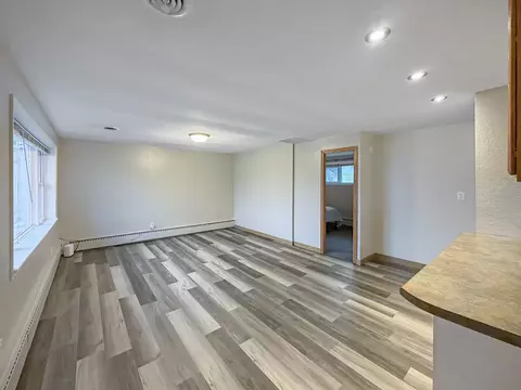 108 E South St, Freeport, IL 61032 photo 14