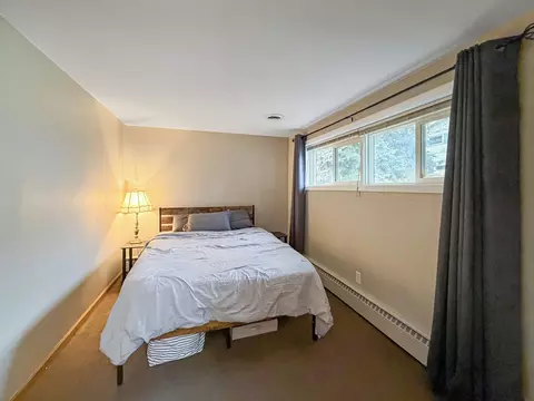 108 E South St, Freeport, IL 61032 photo 20