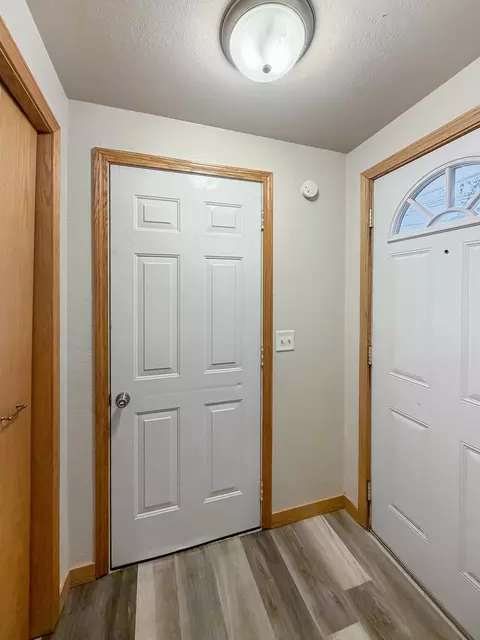 108 E South St, Freeport, IL 61032 photo 18