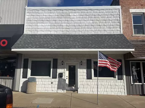 320 N Main St #0, Roanoke, IL 61561