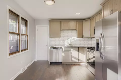 Kitchen - 16042 Forest Ave, Oak Forest, IL 60452 photo 2 of 2