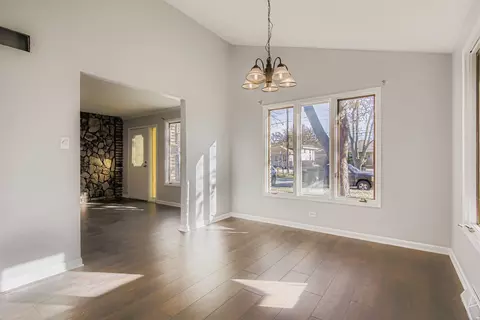 Living - 16042 Forest Ave, Oak Forest, IL 60452 photo 3 of 3