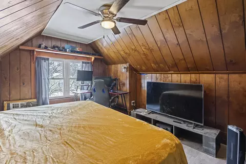 Bedroom - 3505 Peoria St, Steger, IL 60475 photo 8 of 9