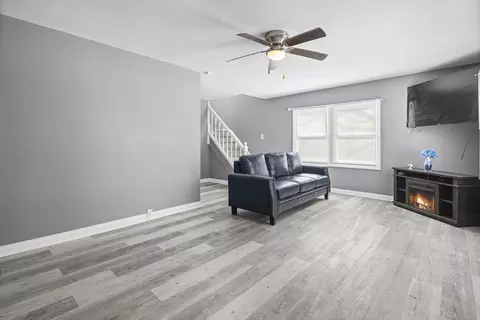 Living - 3505 Peoria St, Steger, IL 60475 photo 2 of 4