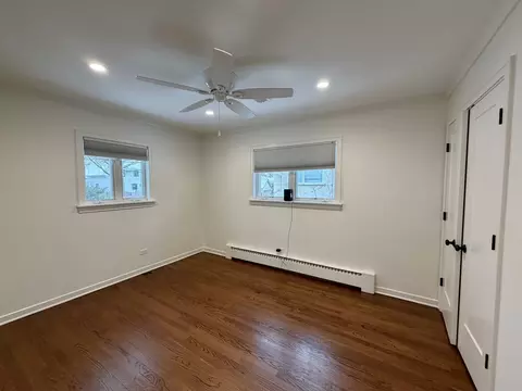 Bedroom - 1320 Pinehurst Dr, Glenview, IL 60025 photo 4 of 4