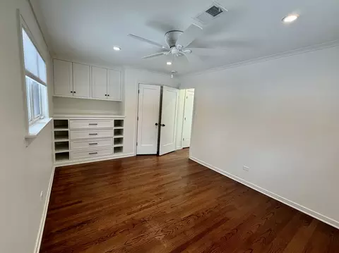 Bedroom - 1320 Pinehurst Dr, Glenview, IL 60025 photo 3 of 4