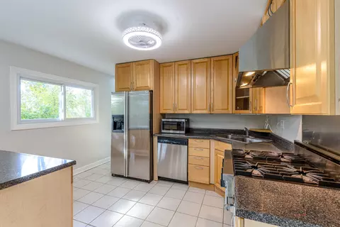Kitchen - 533 Cherry Ln, Glenview, IL 60025 photo 1 of 7