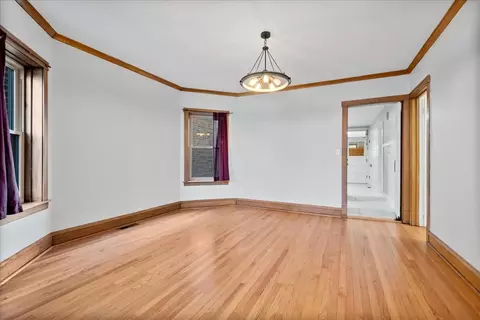 Living - Undisclosed, Chicago, IL 60641 photo 4 of 9