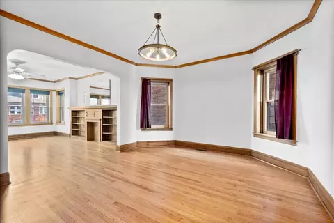 Living - Undisclosed, Chicago, IL 60641 photo 5 of 9