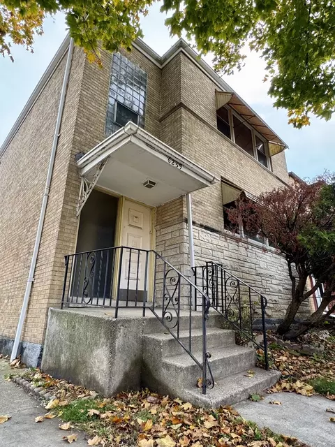 6259 N Artesian Ave, Chicago, IL 60659