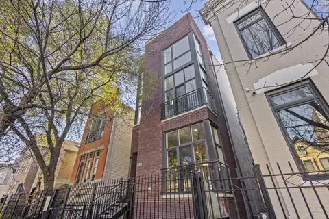 1621 W Pierce Ave #1, Chicago, IL 60622