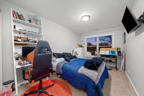 Bedroom - 352 E 77th St, Chicago, IL 60619 photo 4 of 4