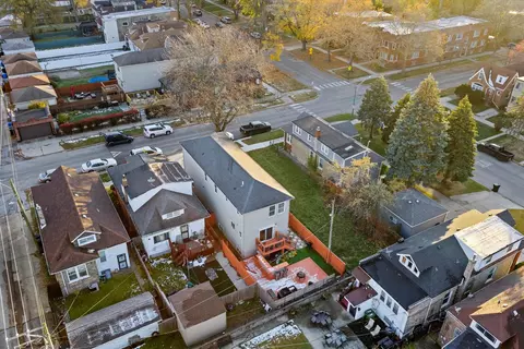 View/Area - 352 E 77th St, Chicago, IL 60619 photo 2 of 4