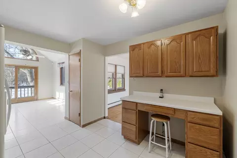 Entry Way - 15340 Maple Dr, Oak Forest, IL 60452 photo 1 of 1