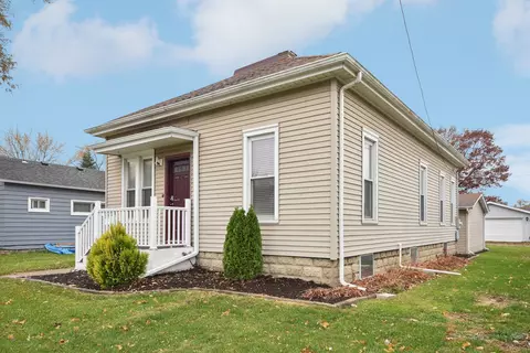 1208 Butler St, Morris, IL 60450