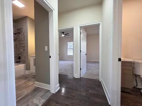Entry Way - 286 Hamilton Ave, Elgin, IL 60123 photo 1 of 1