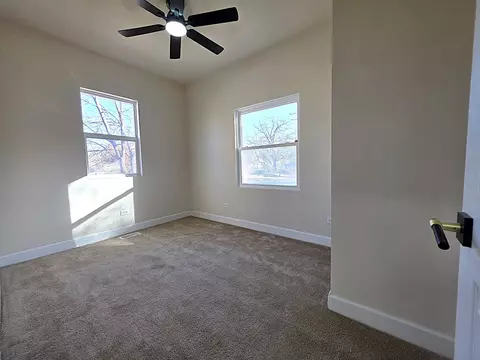 Bedroom - 286 Hamilton Ave, Elgin, IL 60123 photo 2 of 6