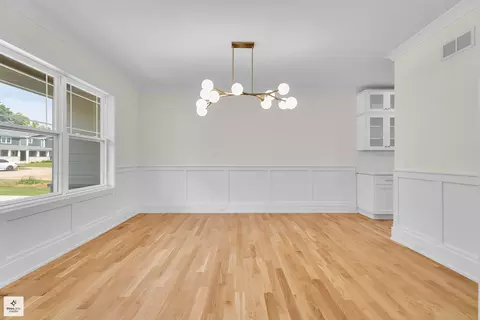 Other - 705 Glendale Rd, Glenview, IL 60025 photo 3 of 11