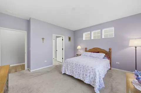 Bedroom - 2260 Indigo Dr, Algonquin, IL 60102 photo 2 of 4
