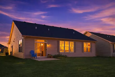 Other - 2260 Indigo Dr, Algonquin, IL 60102 photo 1 of 9