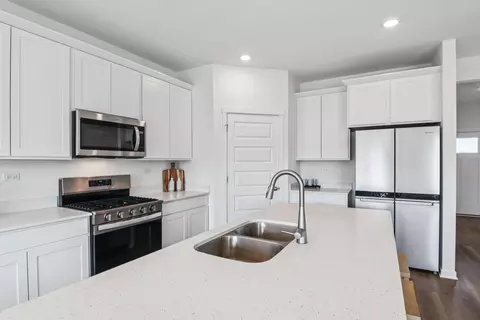 270 Snowdrop Ln, Elgin, IL 60124 photo 7