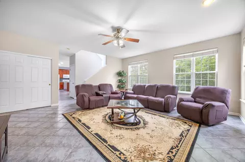 Living - 2566 Rourke Dr, Aurora, IL 60503 photo 2 of 6