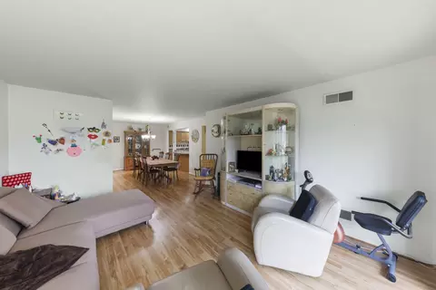5200 Carriageway Dr #101, Rolling Meadows, IL 60008 photo 11