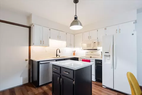 Kitchen - 1014 N Fell Ave, Normal, IL 61761 photo 2 of 3