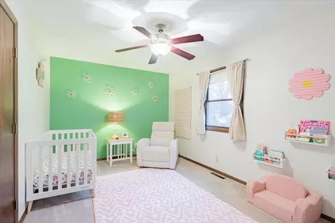 Bedroom - 1014 N Fell Ave, Normal, IL 61761 photo 3 of 4