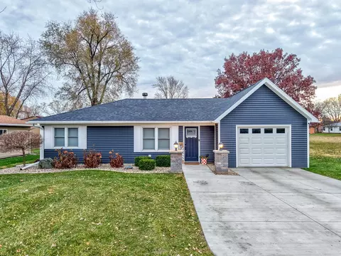 1409 Little Main St, Streator, IL 61364