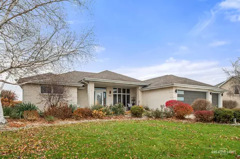 3735 W Nettle Creek Dr, Morris, IL 60450