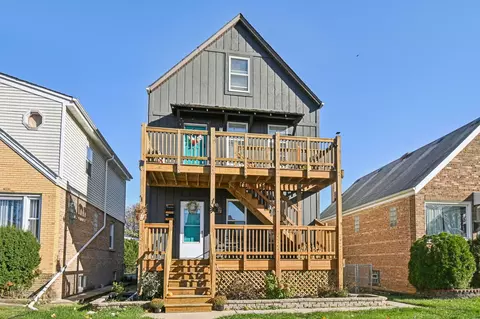5017 N Meade Ave, Chicago, IL 60630