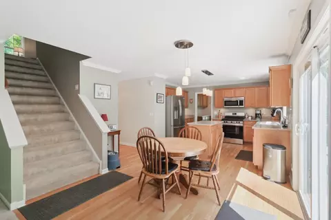 305 Buckingham Dr, Algonquin, IL 60102 photo 11